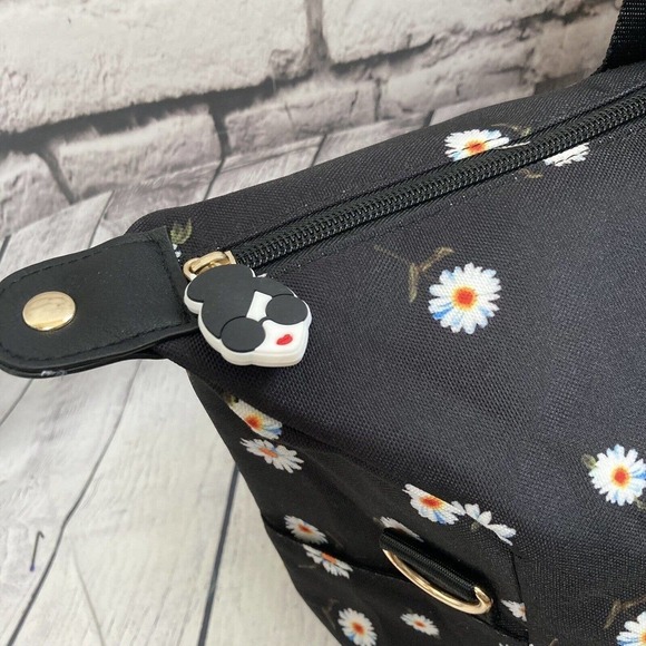 Alice + Olivia Daisy Black Floral Print‎ Weekender Duffel Bag Overnight Handbag - Picture 5 of 13